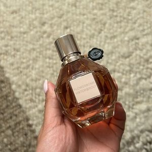 Flowerbomb Víktor & Rolf Perfume - NWOB